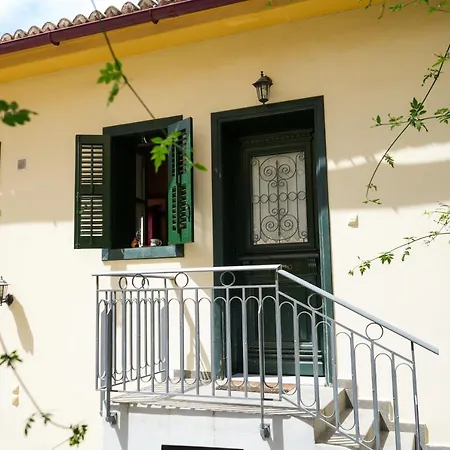 N1 Sokaki * Nafplio