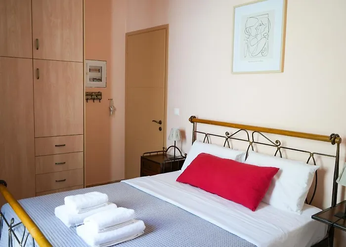 N1 Sokaki * Nafplion